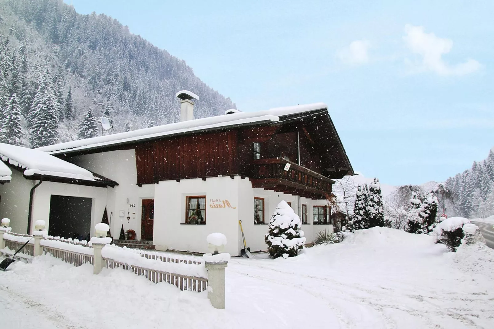 Apart Mario-Exterior winter