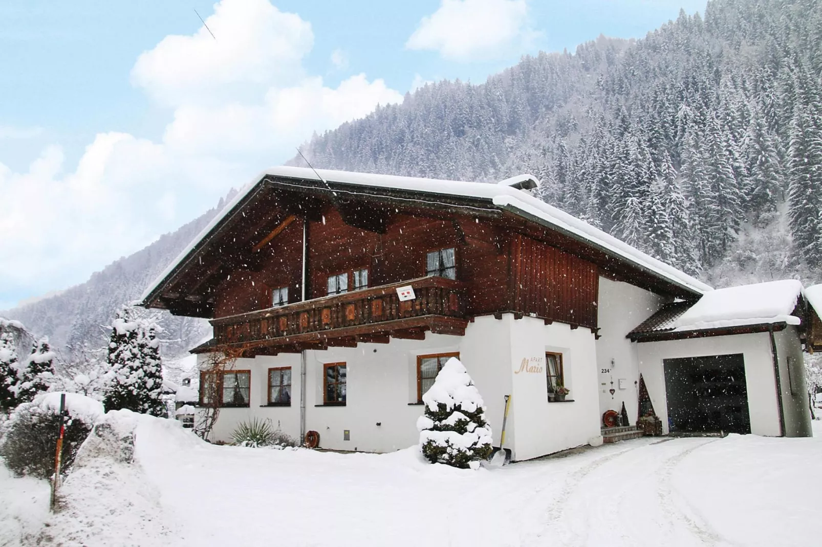 Apart Mario-Exterior winter