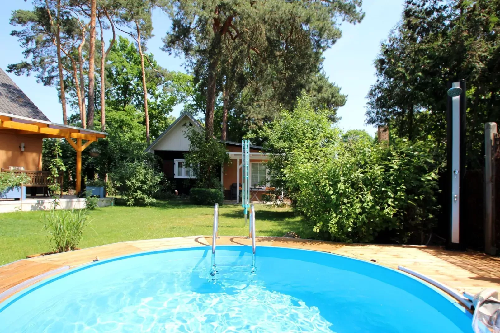 Ferienhaus 50 qm-Pool