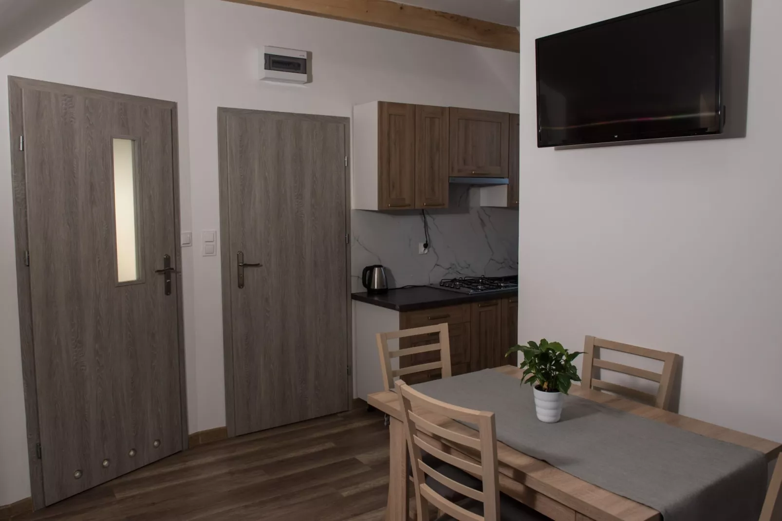 Apartament 4-osobowy piętro Jarosławiec-Dining room