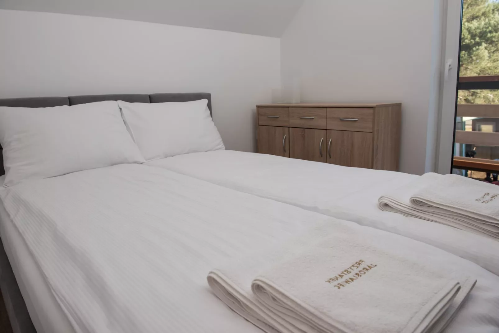Apartament 4-osobowy piętro Jarosławiec-Bedroom