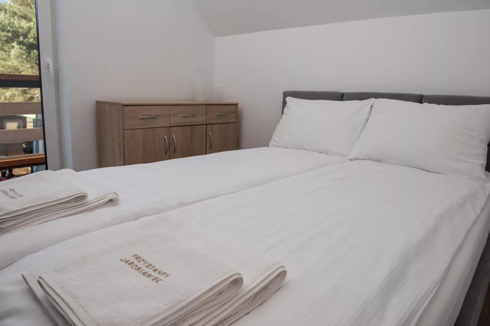 Apartament 4-osobowy piętro Jarosławiec-Bedroom