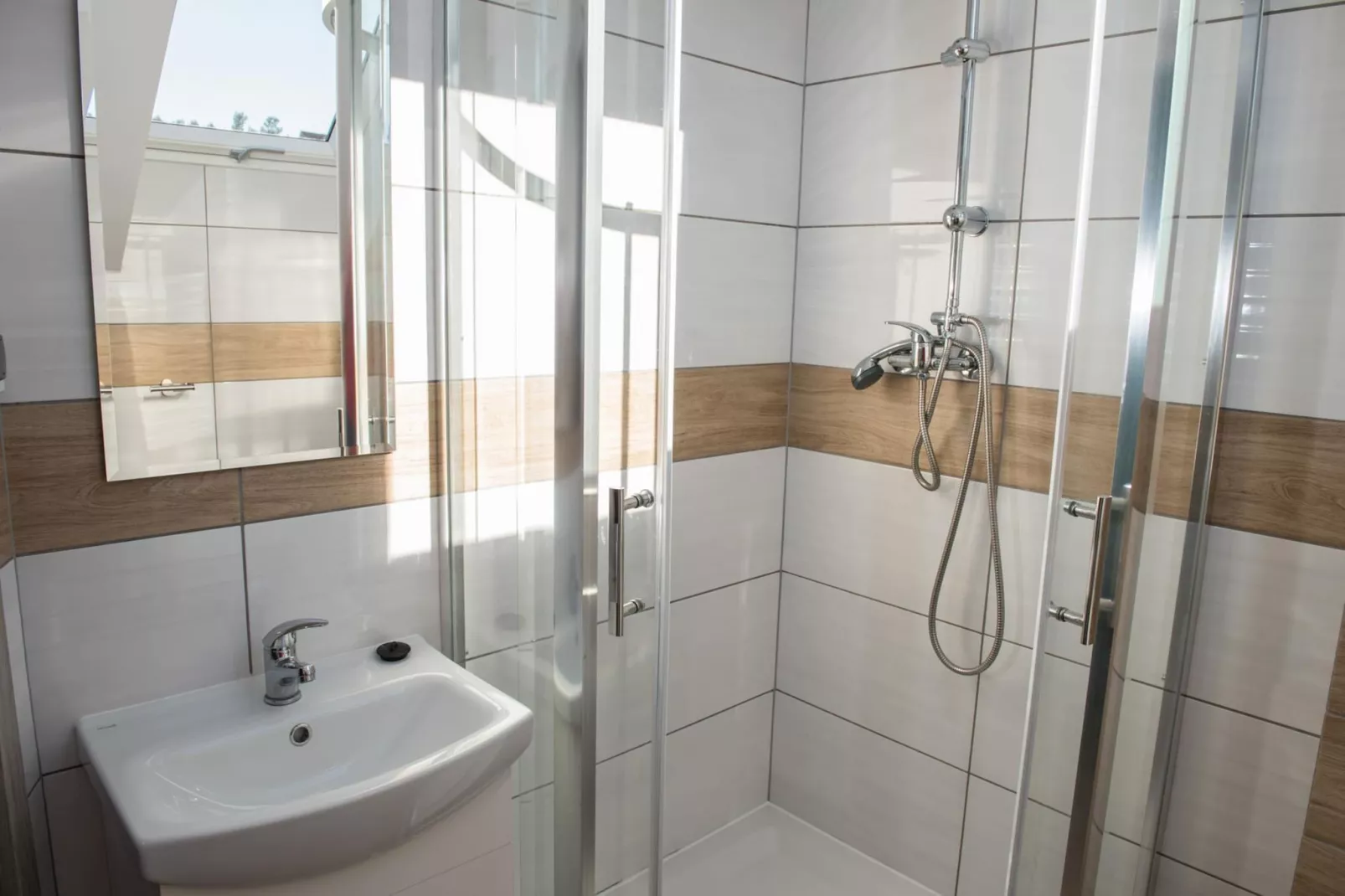 Apartament 4-osobowy piętro Jarosławiec-Bathroom