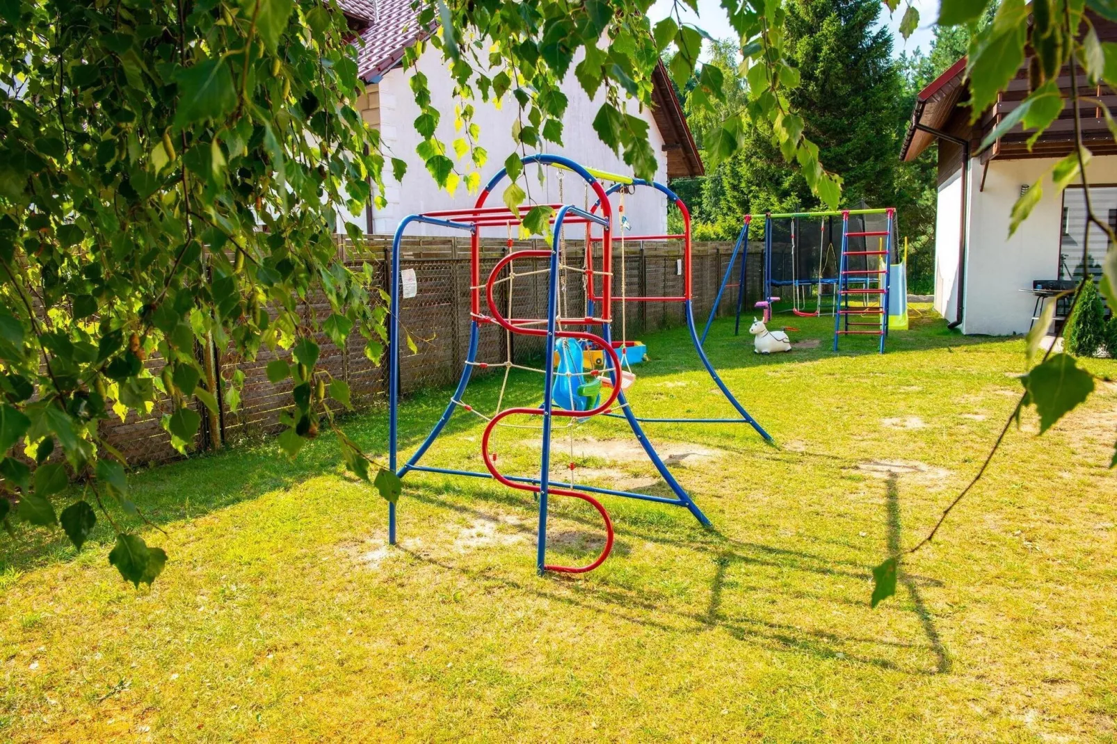Apartament 4-osobowy piętro Jarosławiec-Gardens summer