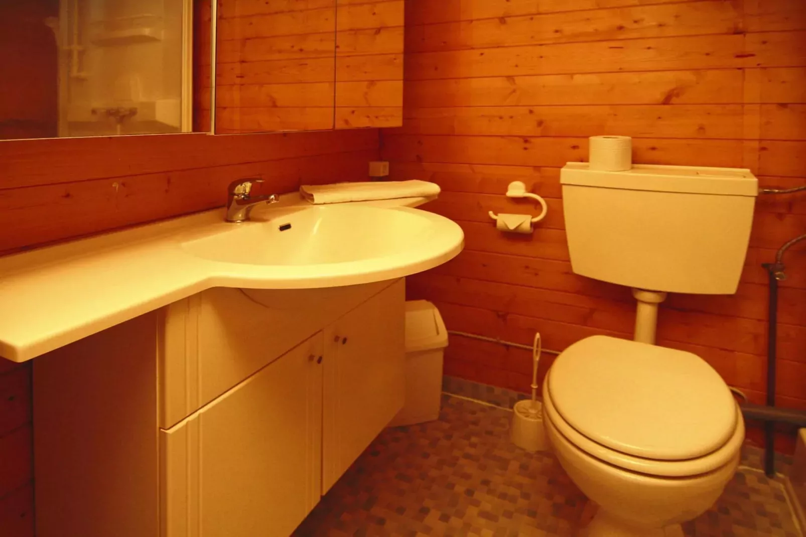Blockhaus 30 m²-Bathroom