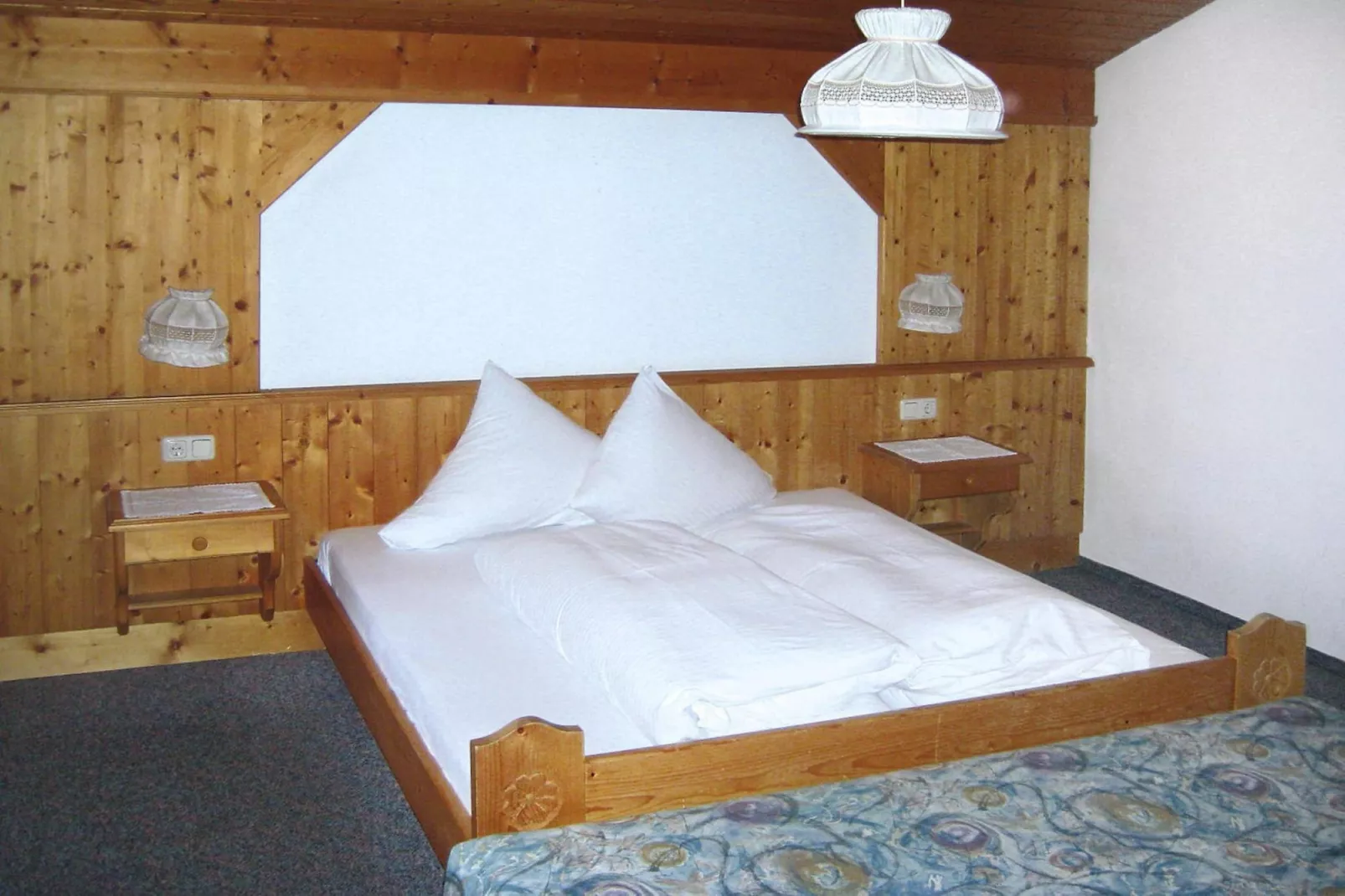 Apart Mario-Bedroom