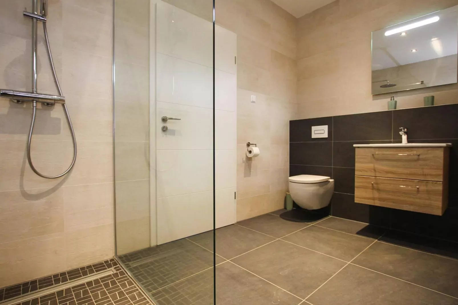 Villa Seeblick 146 qm-Salle de bain