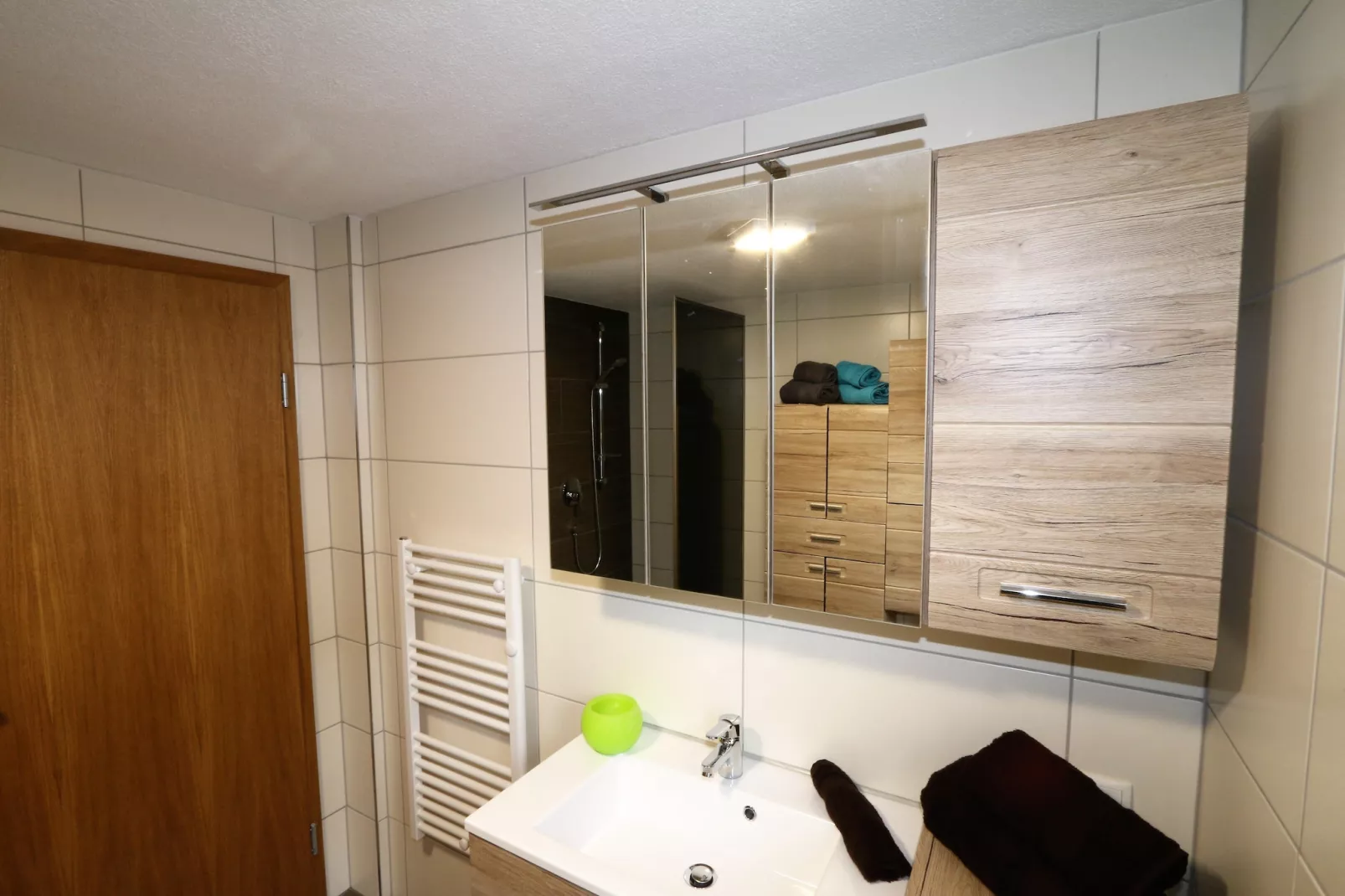 Bergappartement Schernthaner Tobadill-Bathroom