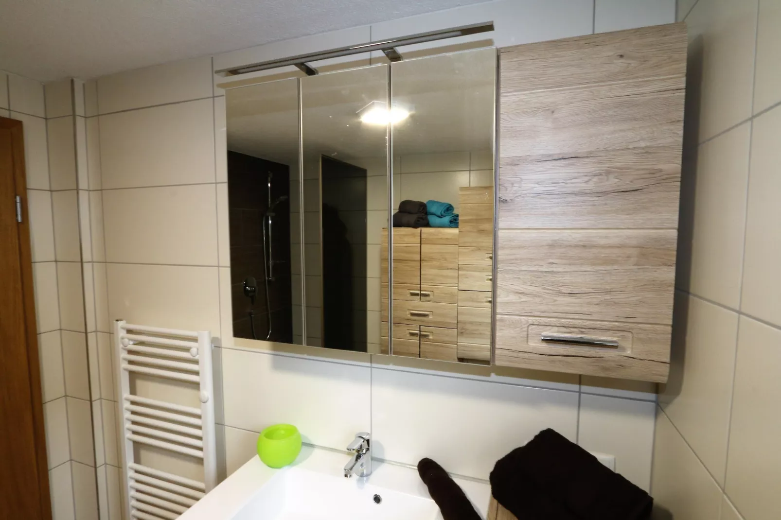 Bergappartement Schernthaner Tobadill-Bathroom