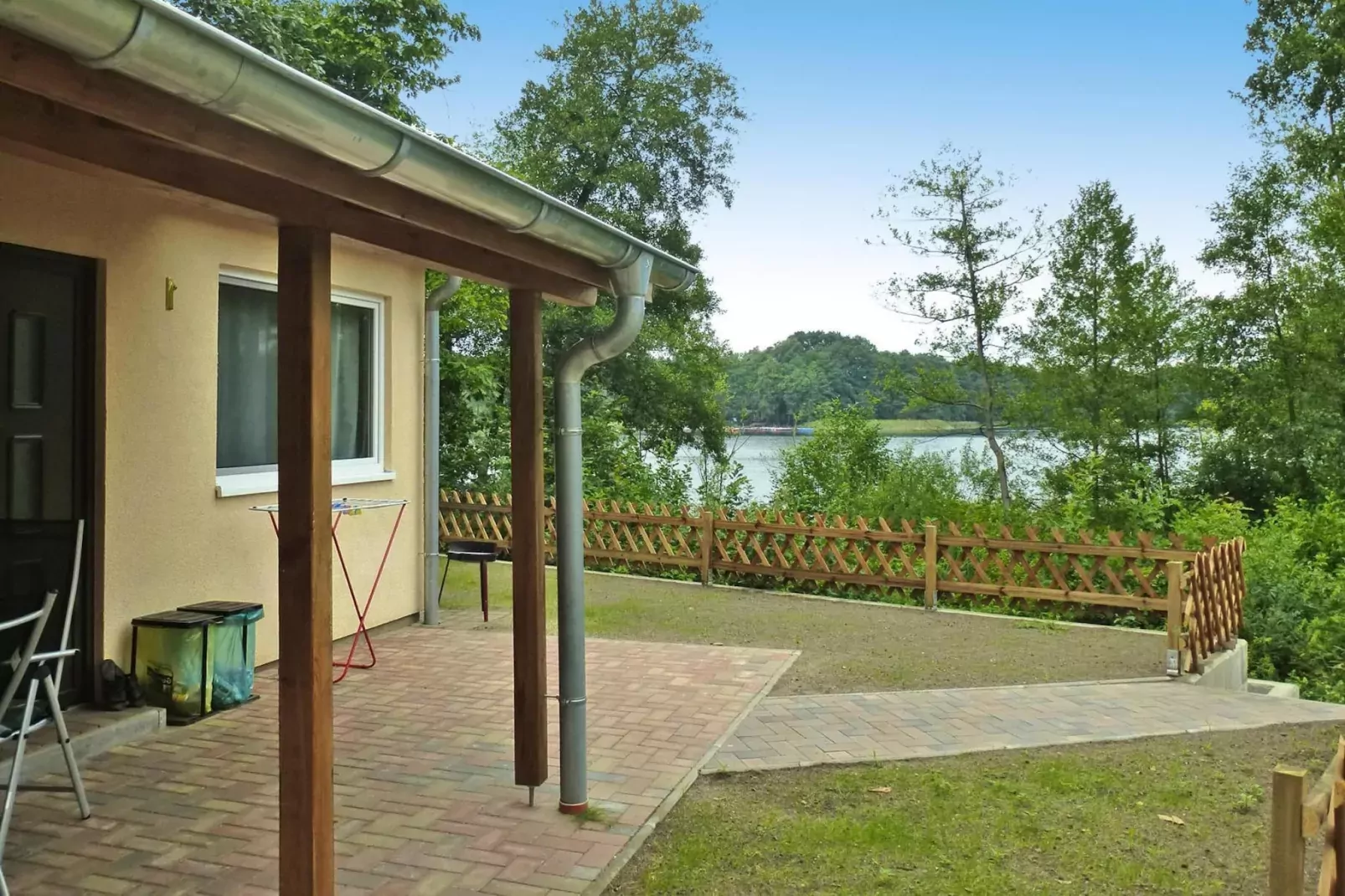 Bungalow deluxe 48 qm-Exterior summer