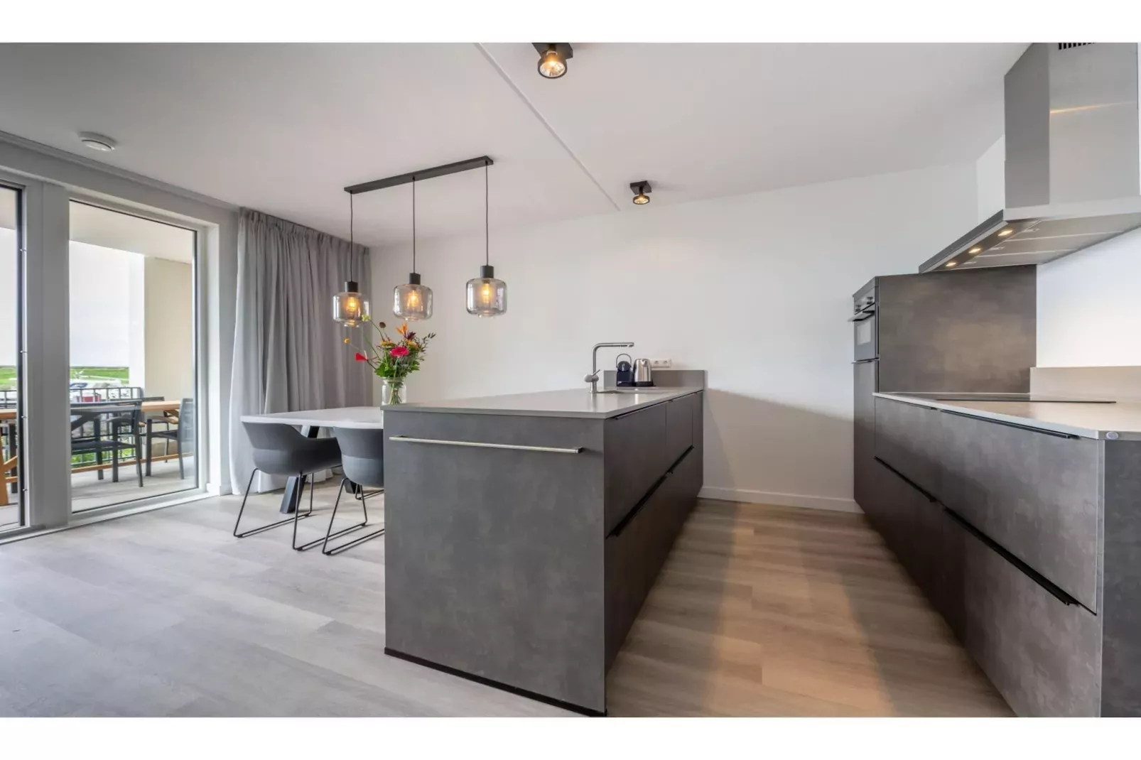 Harbour Loft 1E Résidence Marina havenzicht-Kitchen