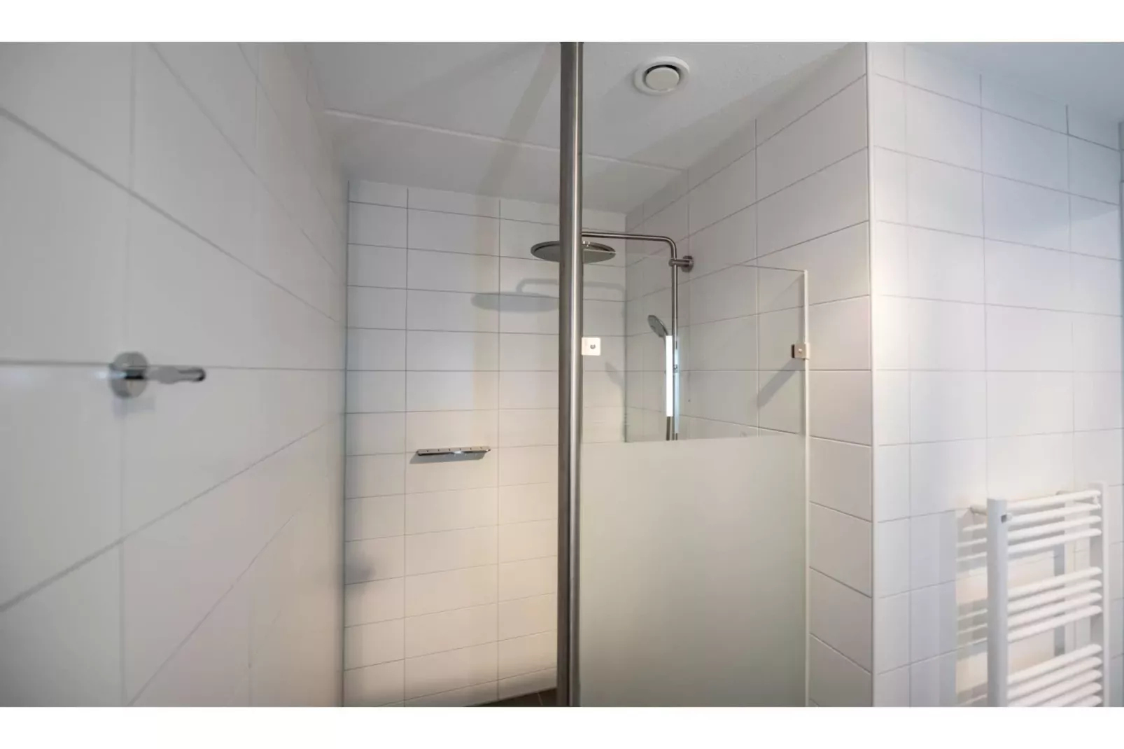 Harbour Loft 1E Résidence Marina havenzicht-Bathroom