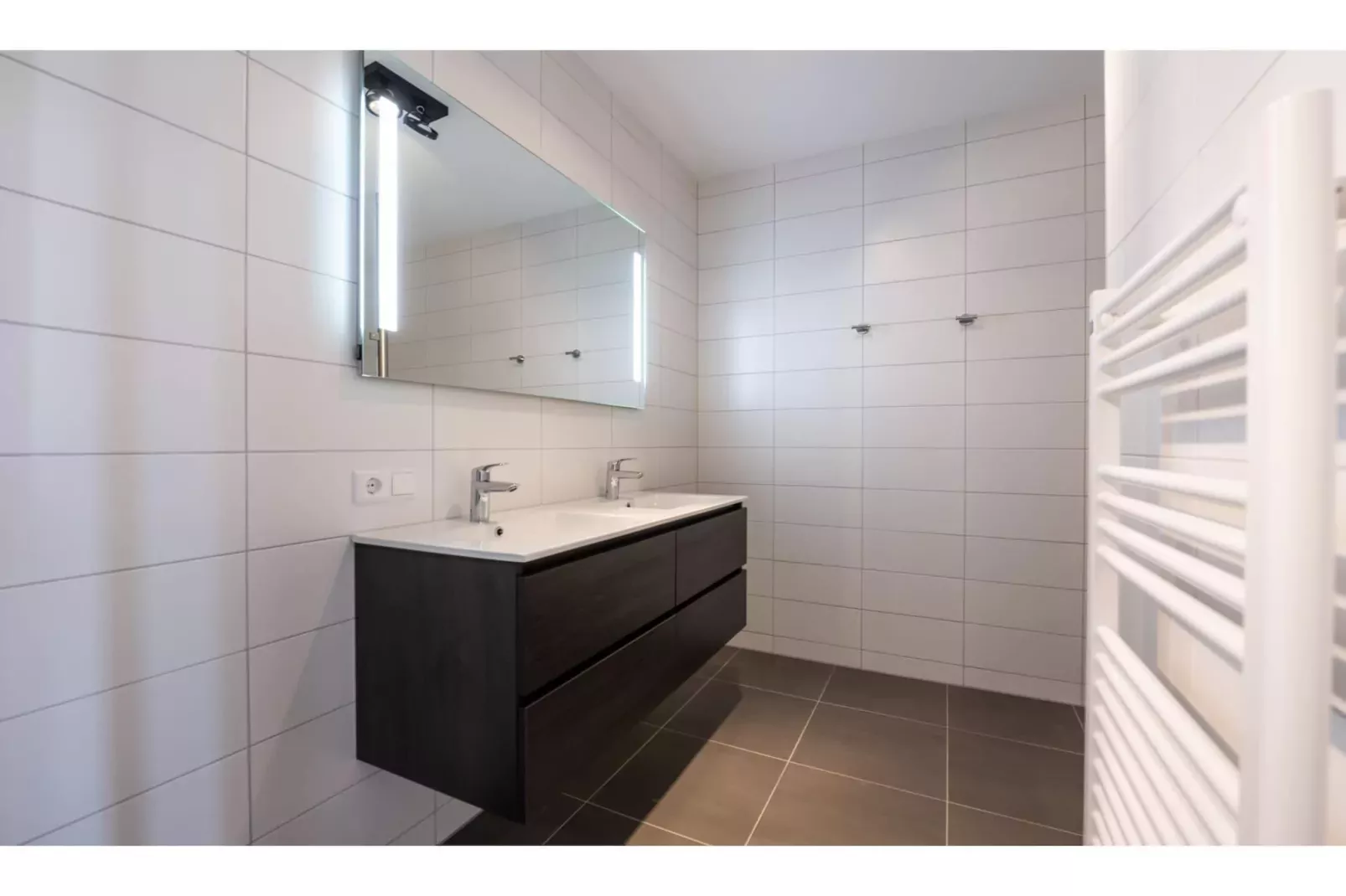 Harbour Loft 1E Résidence Marina havenzicht-Bathroom