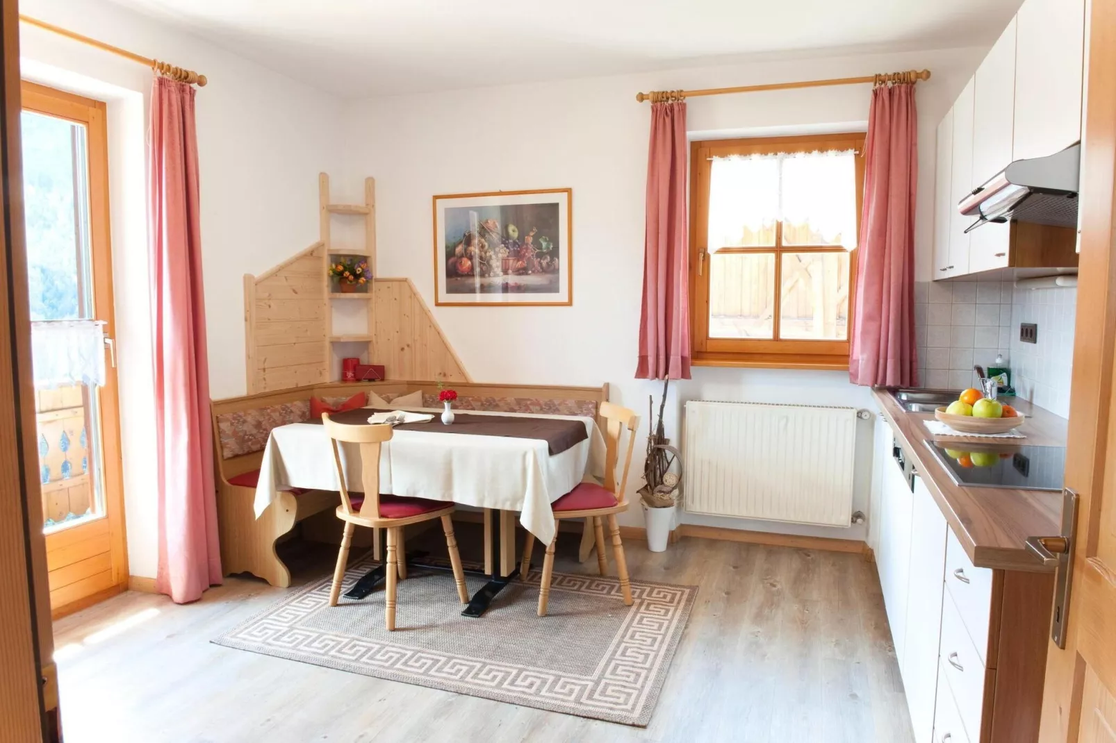 Niedermunthof Villnöß - Fermeda-Dining room