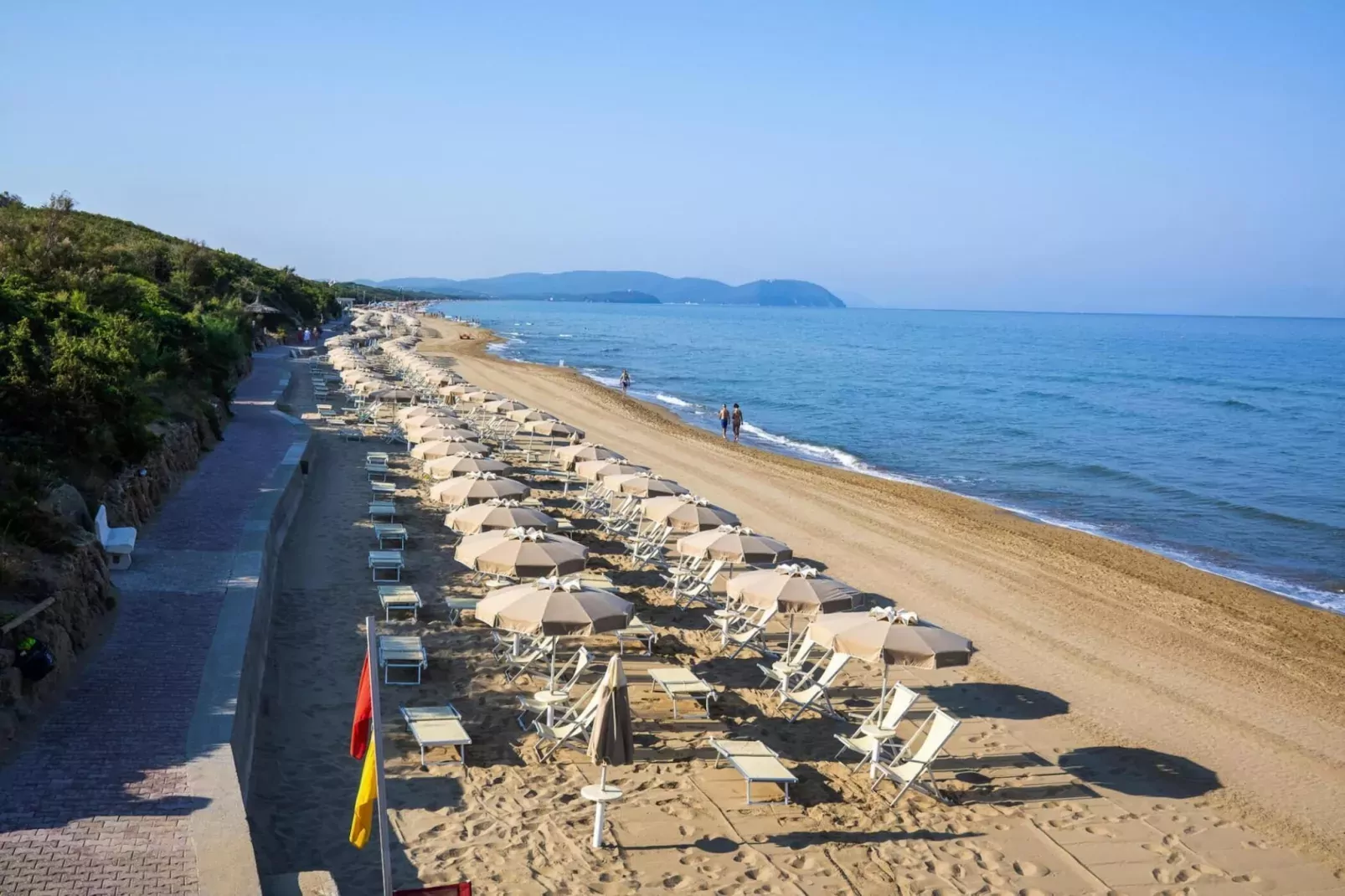 Holiday resort Riva degli Etruschi San Vincenzo-Ville Large Sup Trilo ANSONICA100 m dal mare-Areas summer 1km