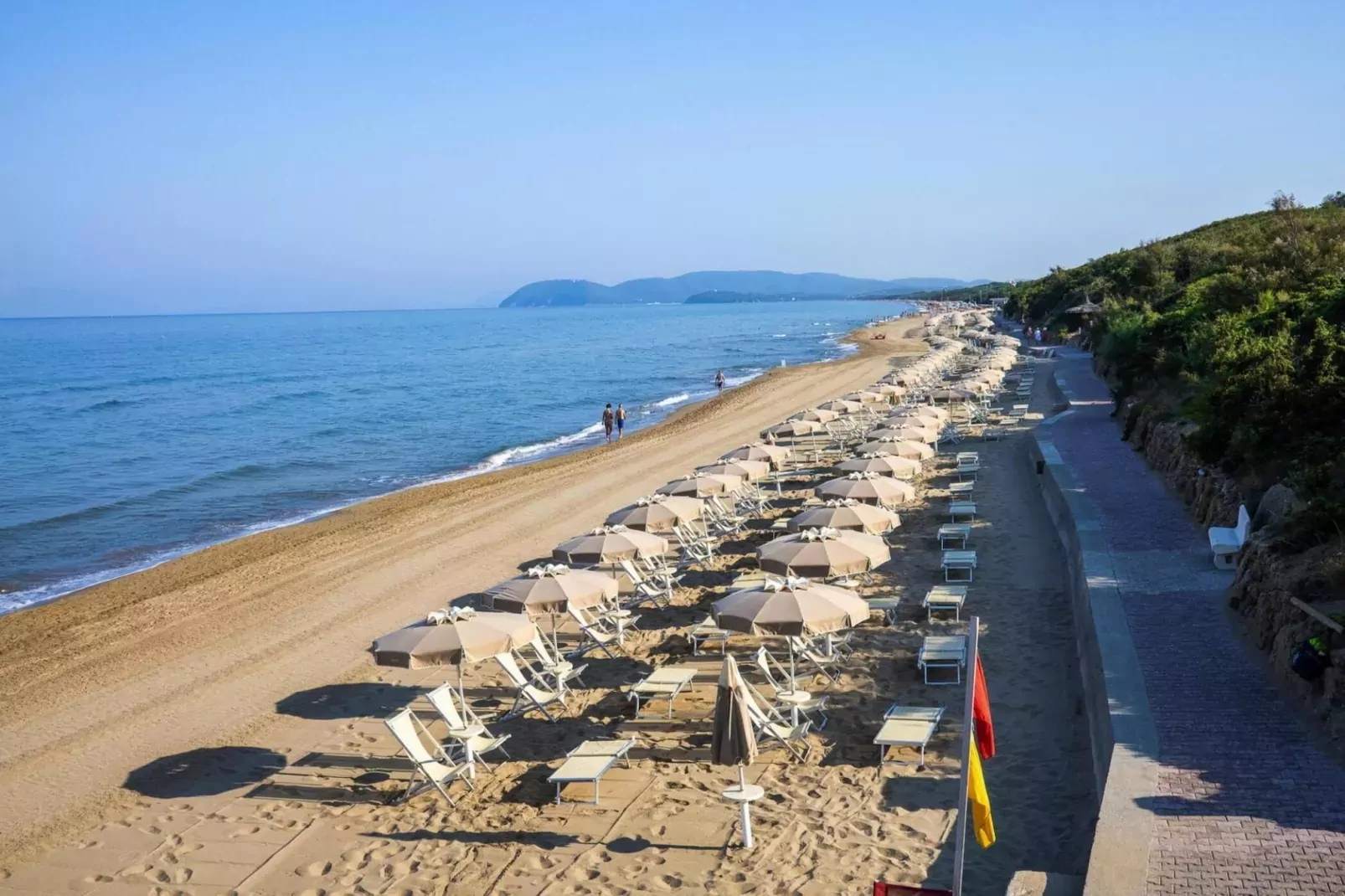 Holiday resort Riva degli Etruschi San Vincenzo-Ville Large Sup Trilo ANSONICA100 m dal mare-Areas summer 1km