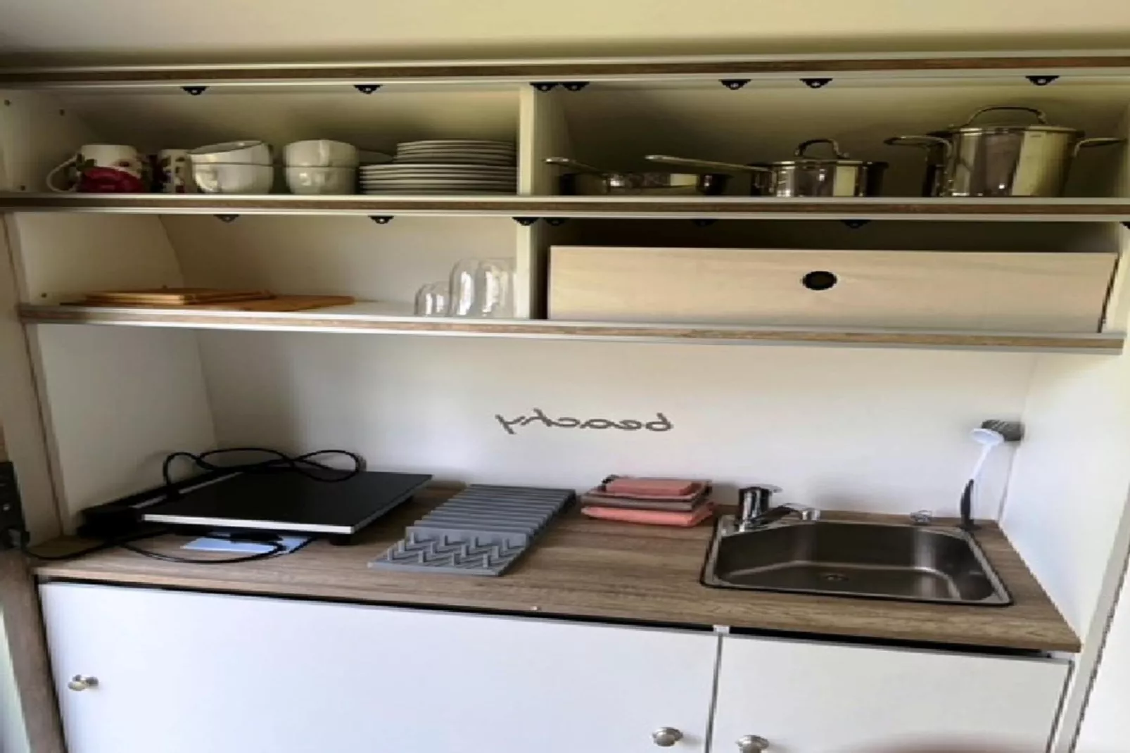 Camping Beachy 2 P-Kitchen