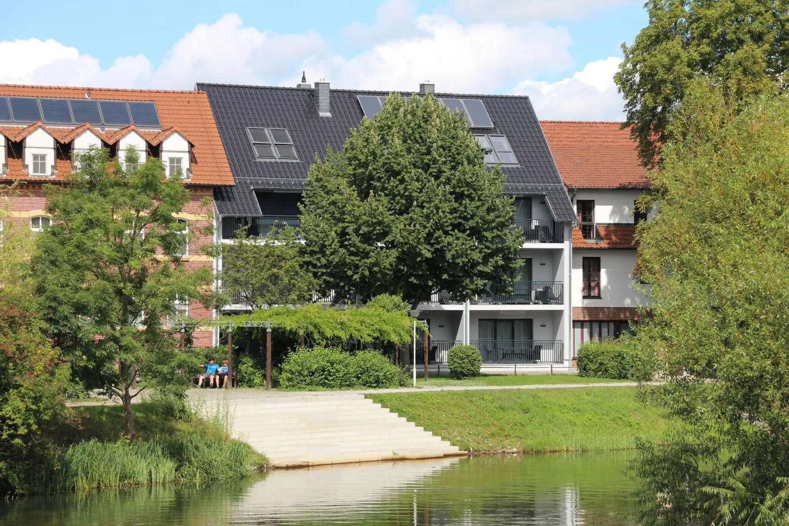 Apartment 75 qm mit Spreeblick-Exterior summer