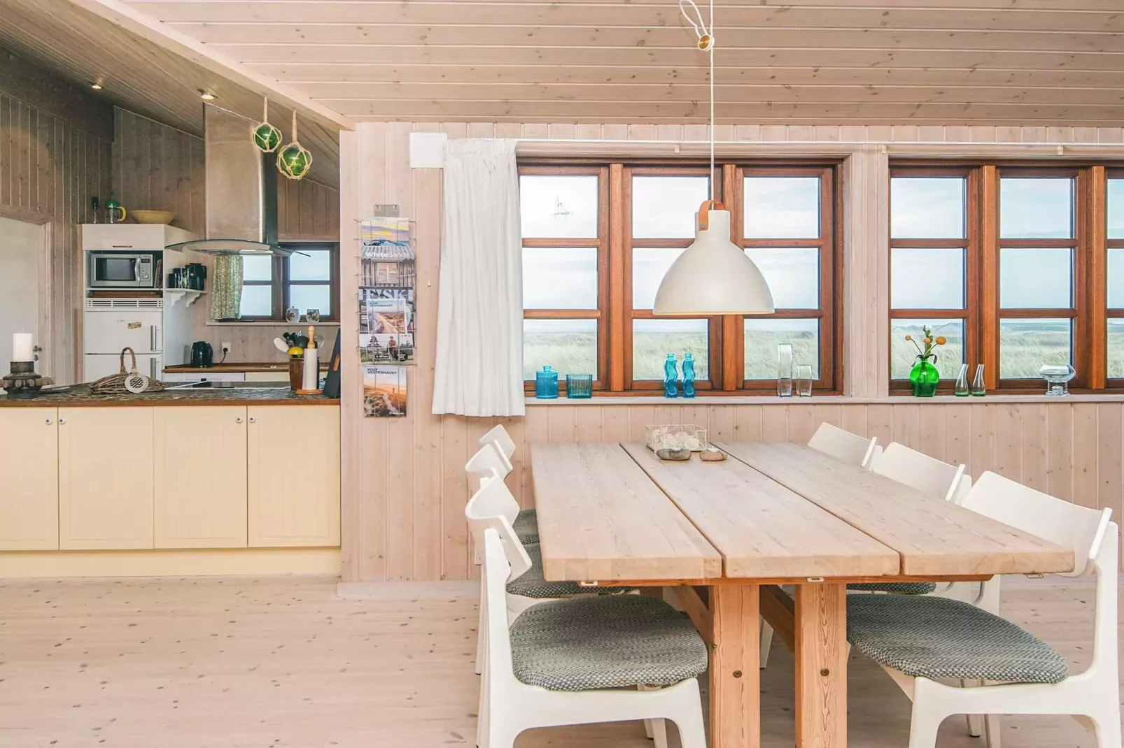 Cozy Retreat by the Sea - By Traum Ferienwohnungen-Indoor