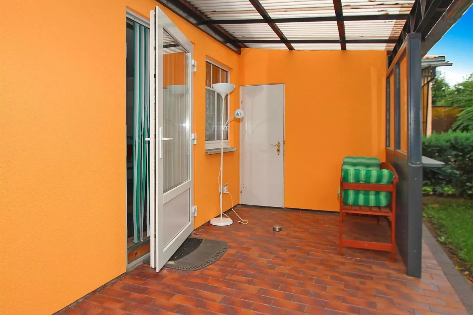 Bungalow am Spreeufer-Terrace balcony