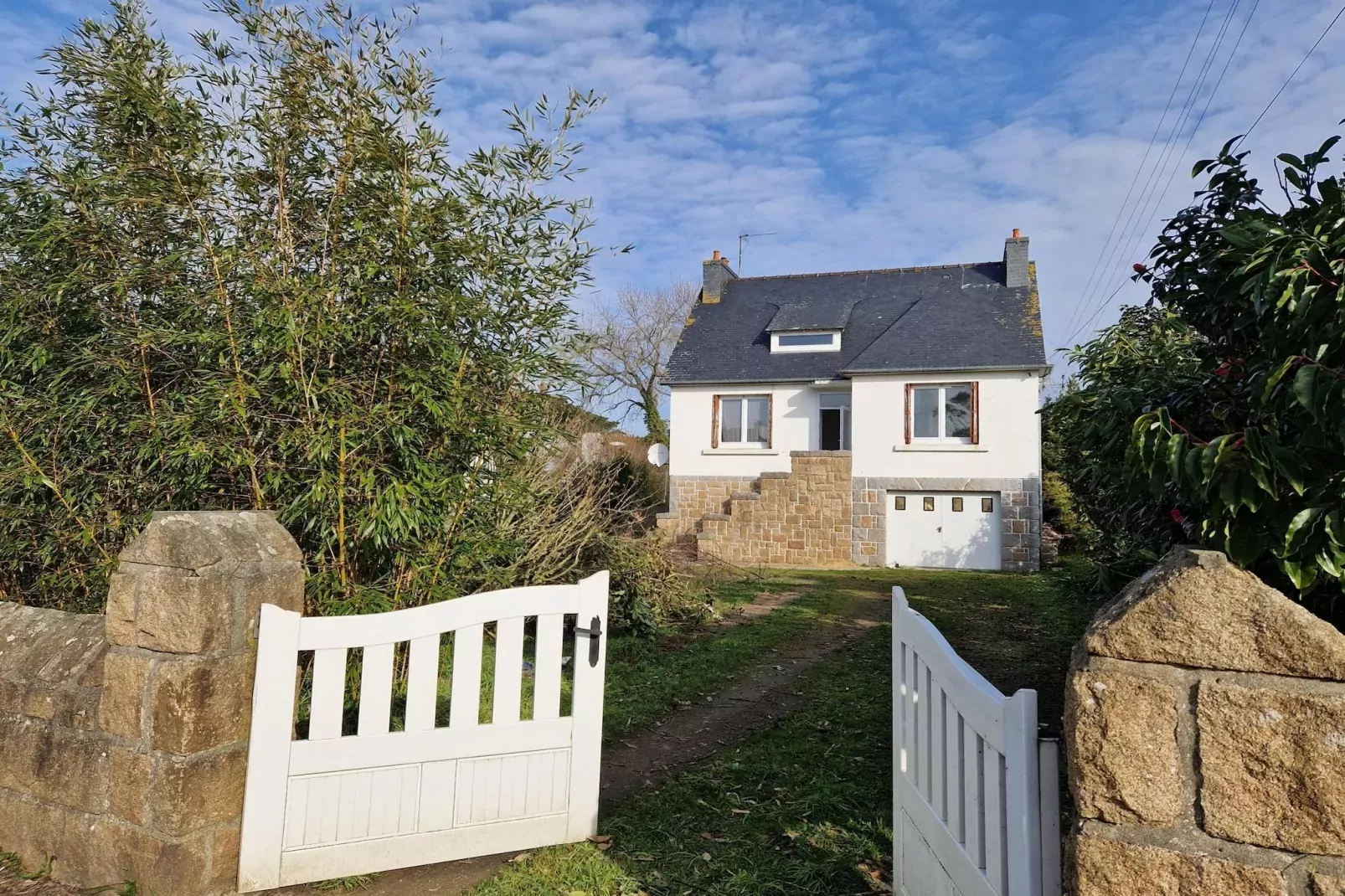 Maison Port-Blanc-Exterior summer