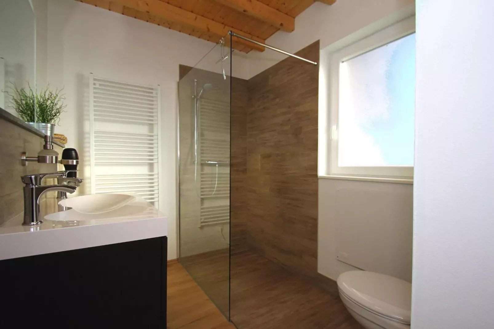 Bungalow am Partwitzer See-Bathroom