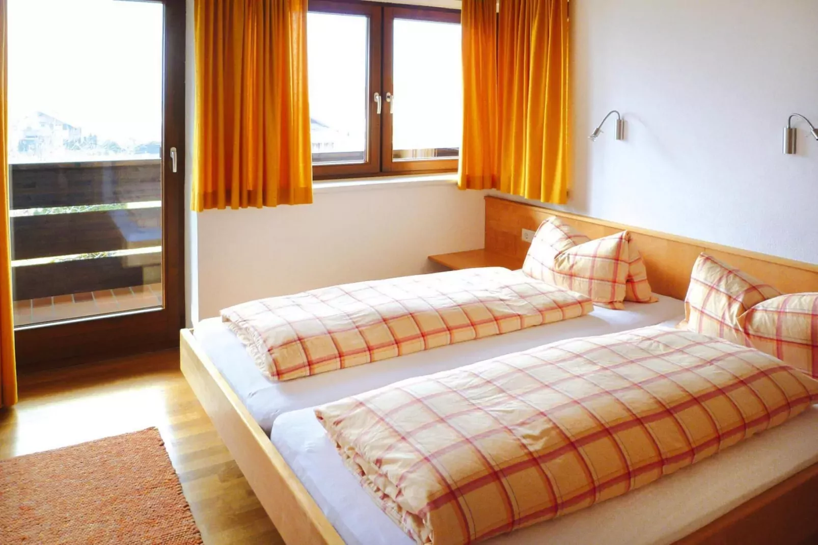 Bergbauernhof Wallnöfer-Bedroom