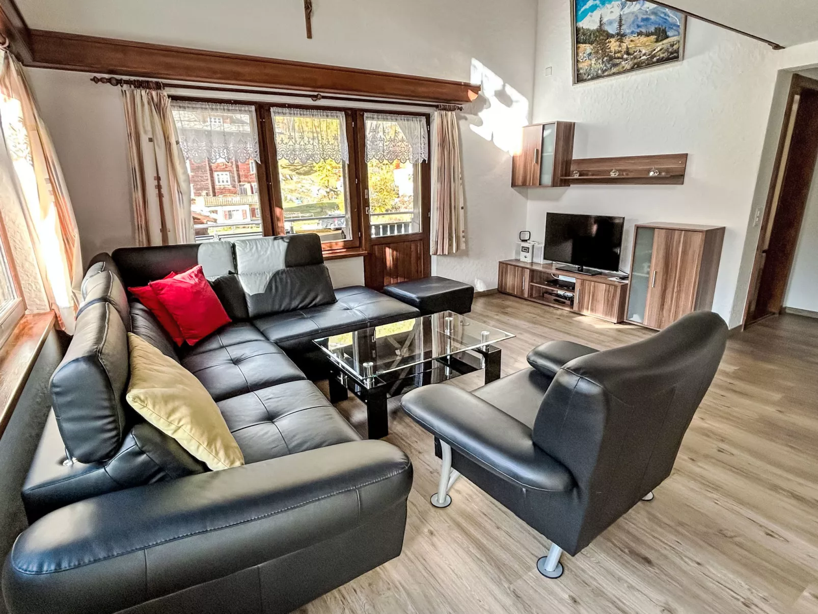 Chalet Sunstar Gross