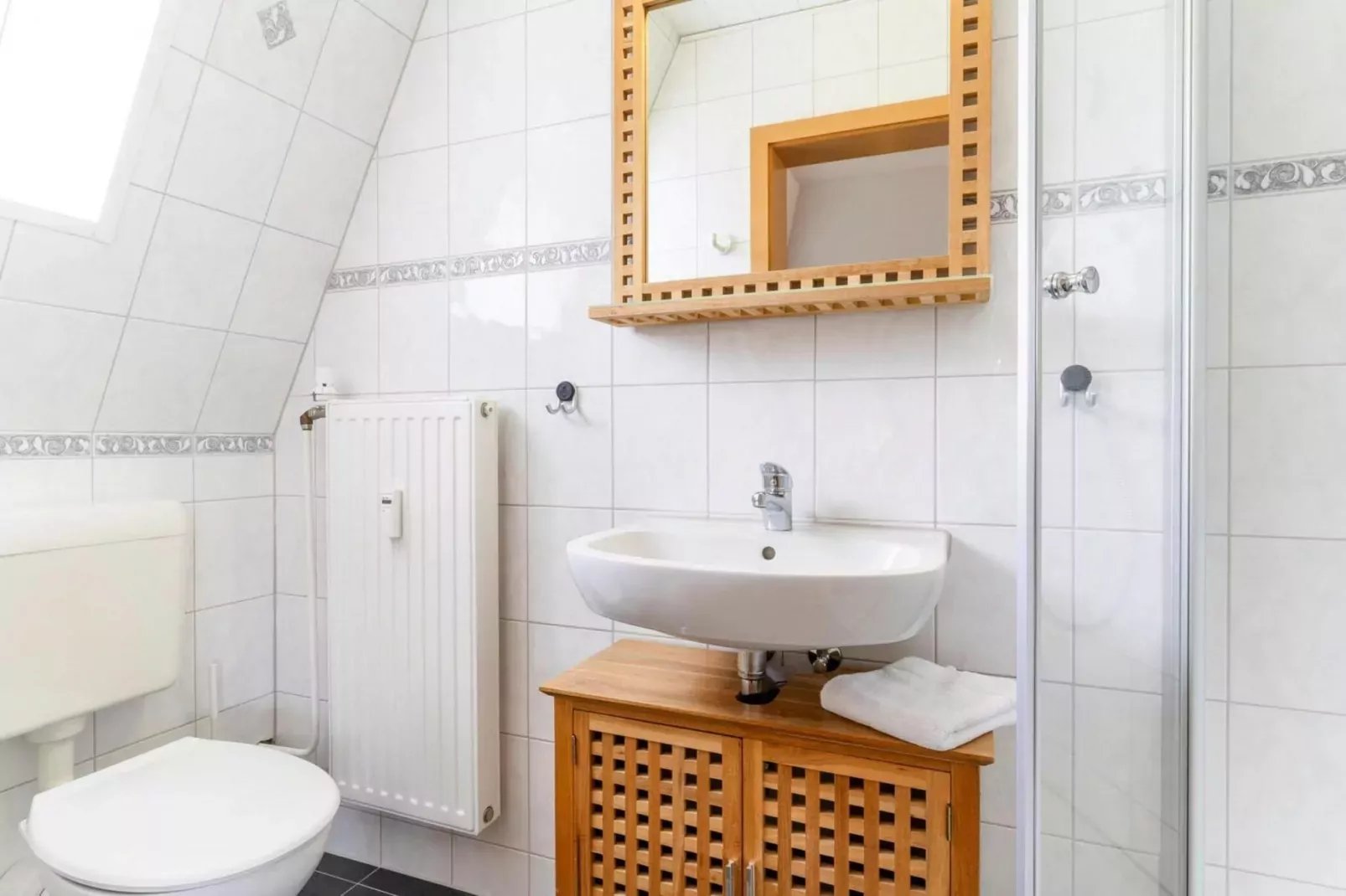 Deichgraf Büsum-Badezimmer