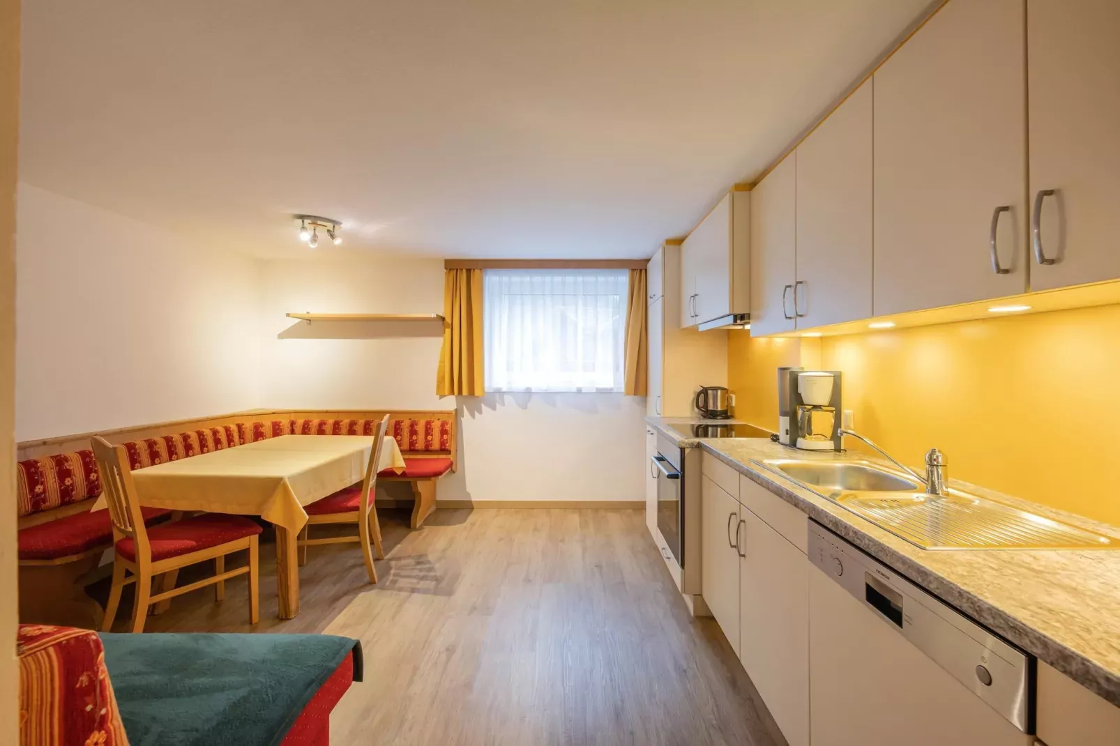 Ferienhaus Milders 5 - Kitchen