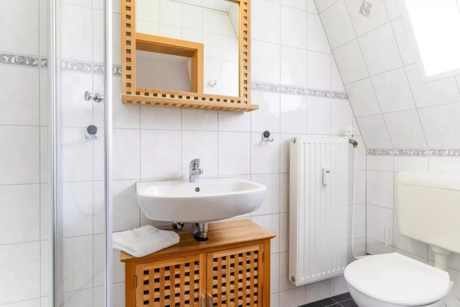 Deichgraf Büsum-Badezimmer