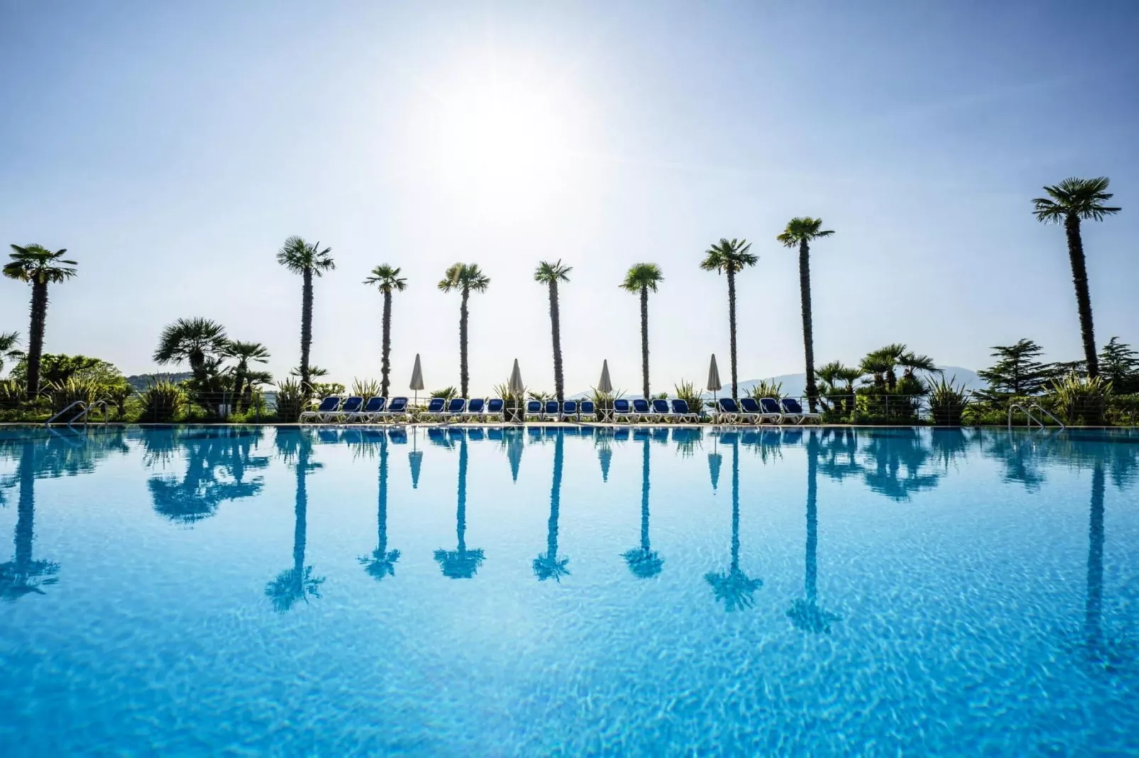 Residence Onda Blu Manerba - Bilo --Pool