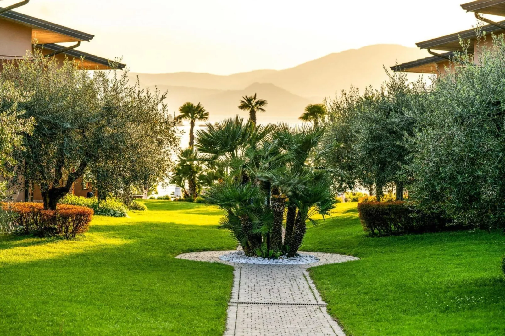 Residence Onda Blu Manerba - Bilo --Gardens summer