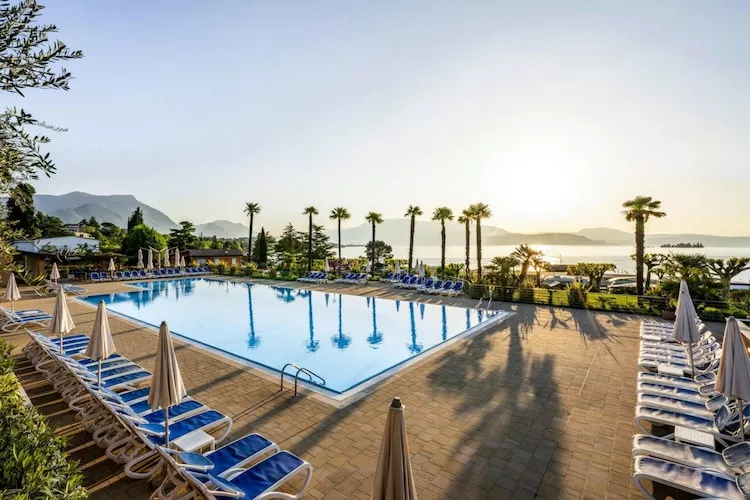 Residence Onda Blu Manerba - Trilo Sup --Pool