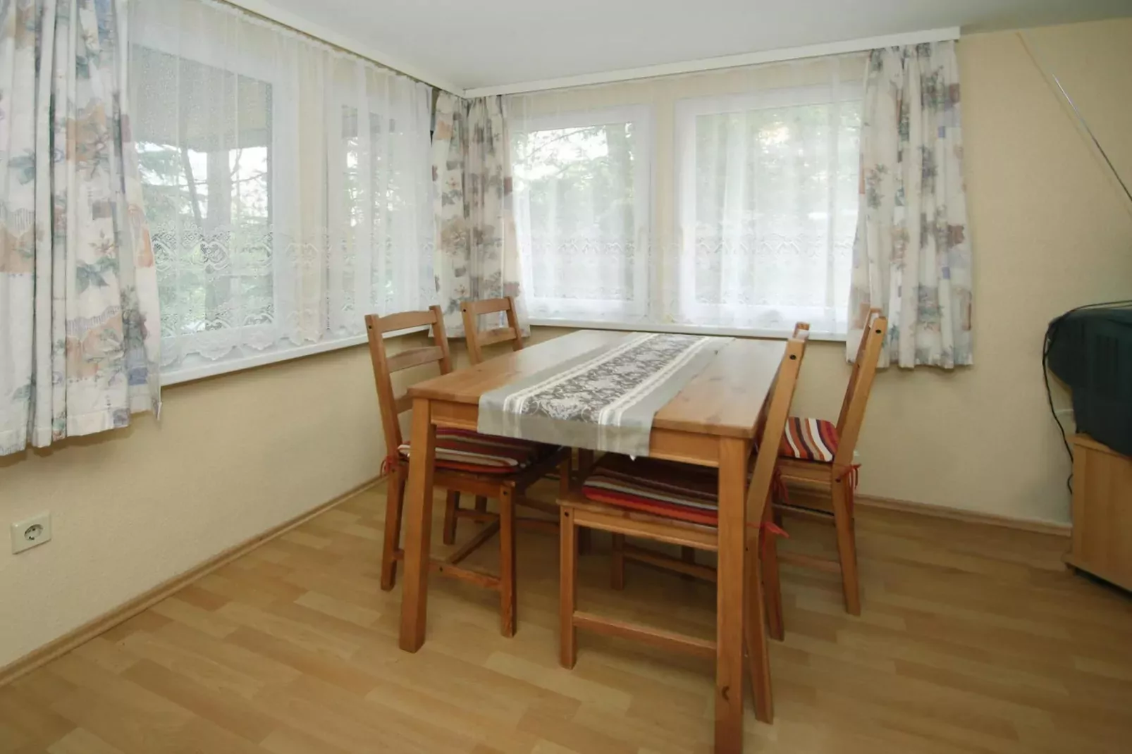 Bungalow 47 qm 4 Pers-Dining room