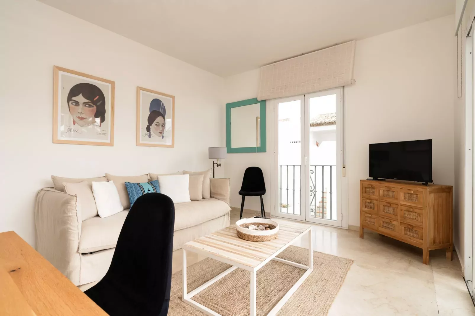 Costalita Corner apartment-Living room