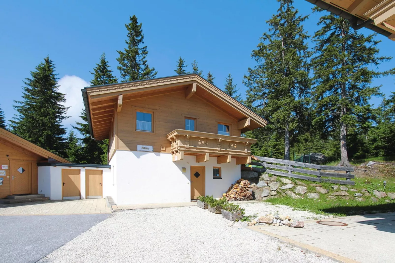 Chalet Max-Außenbereich Sommer