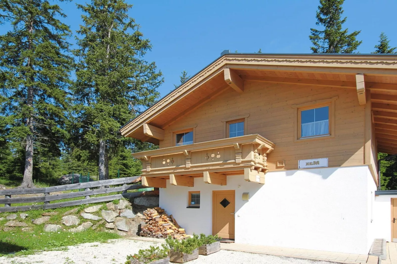 Chalet Max-Außenbereich Sommer