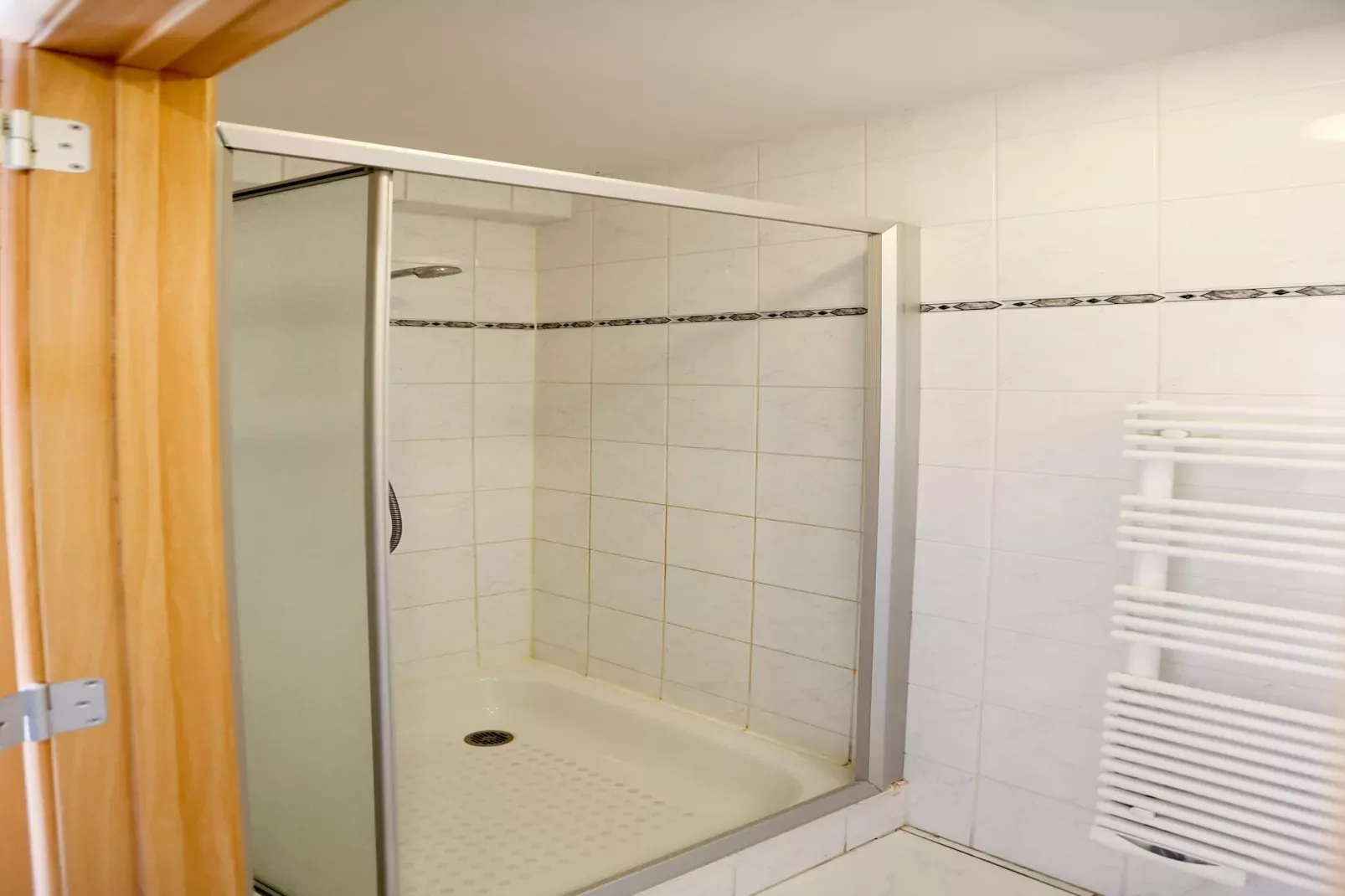 PRINCESS 2 / 0301  Parking-Bathroom