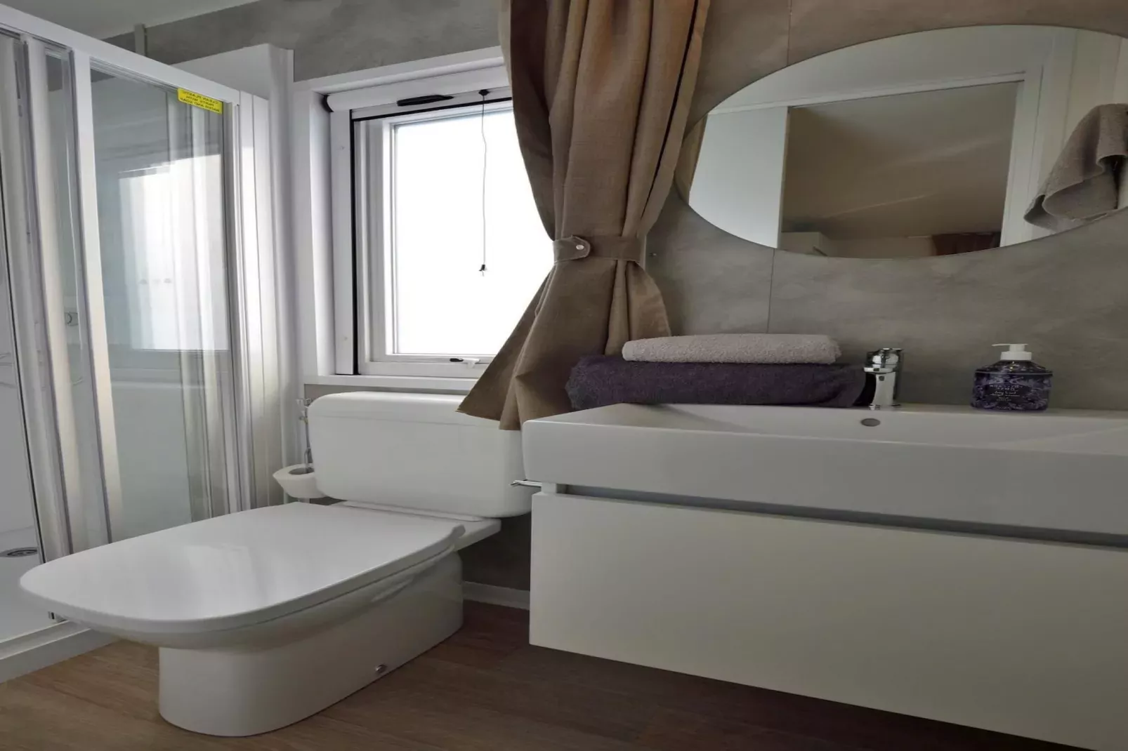 Caravan park della Colombaia, Padenghe sul Garda-CM Piazetta Fam.-Badezimmer