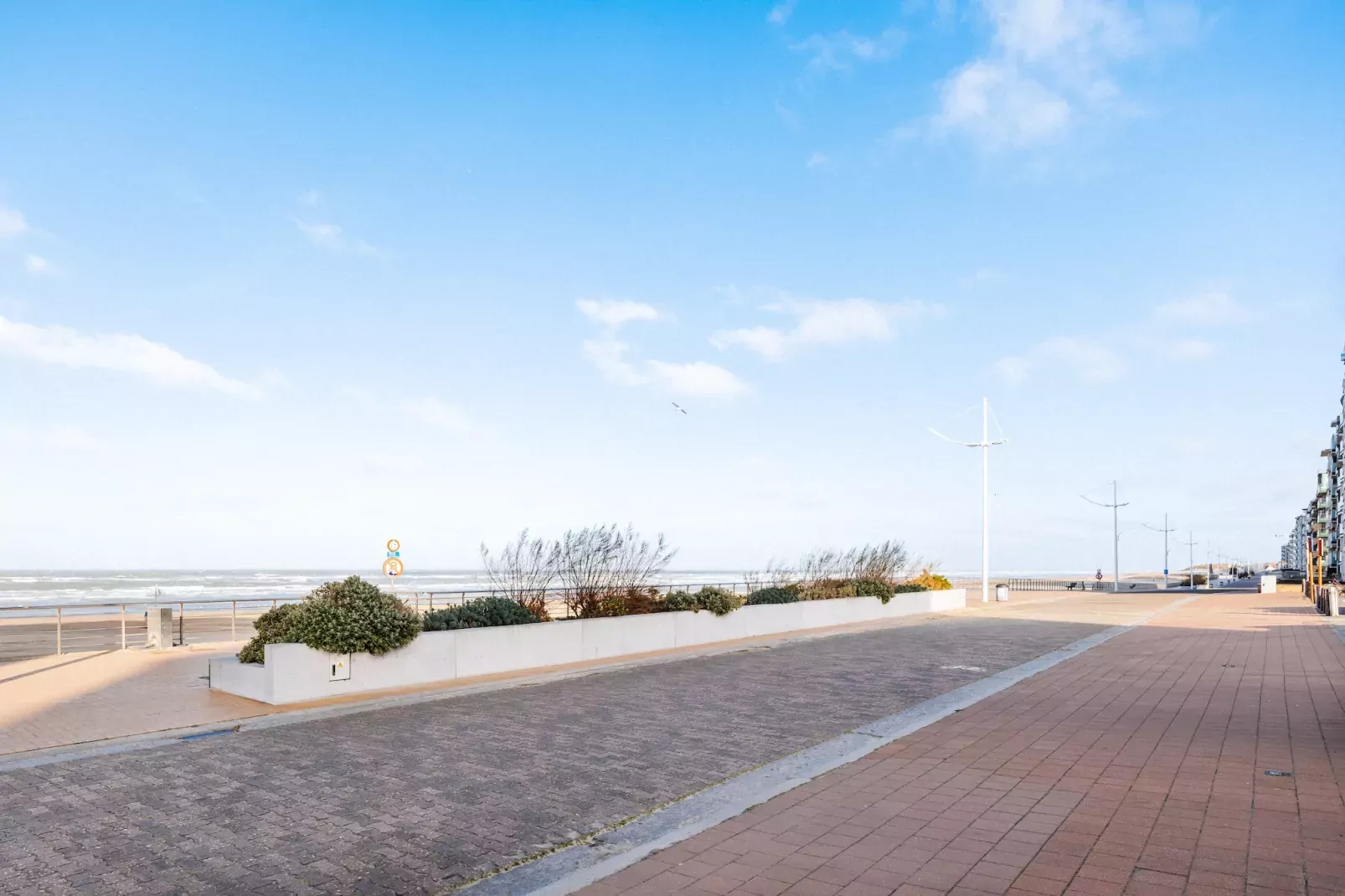 Ter panne 103-Areas summer 1km
