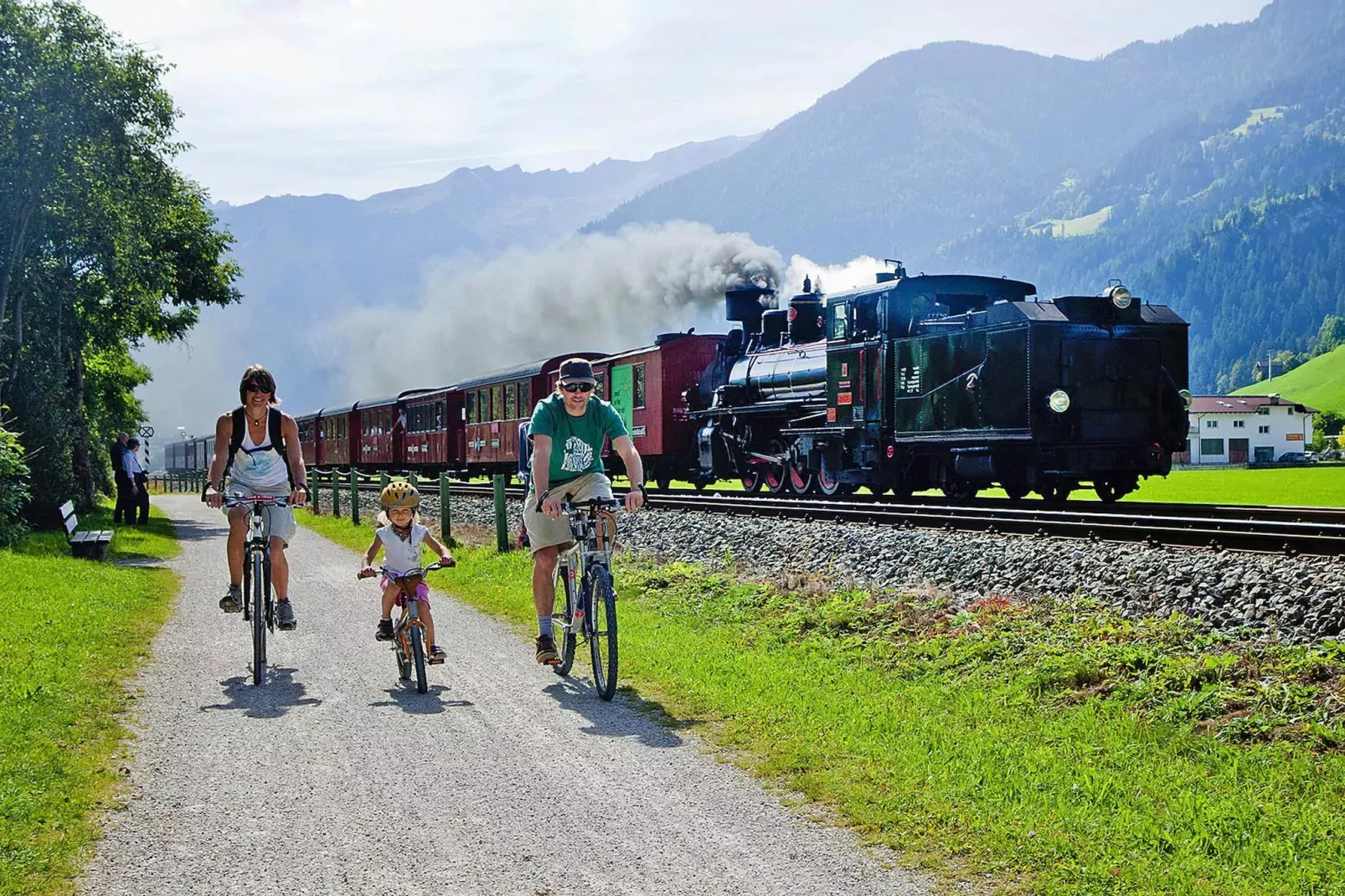 Haus Steinberger Fügen-Gebiete Sommer 1 km