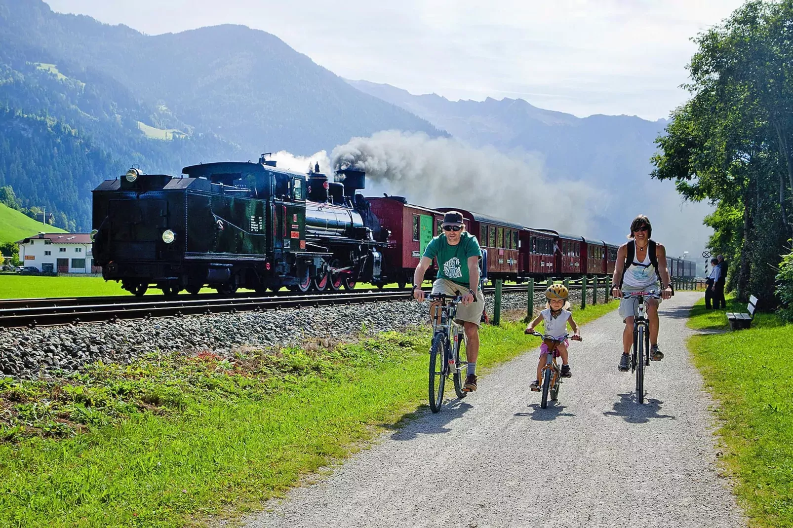 Haus Steinberger Fügen-Gebiete Sommer 1 km