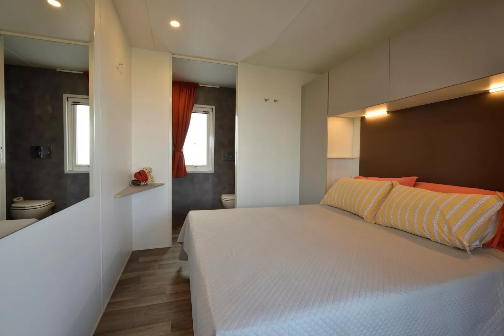Caravan park della Colombaia, Padenghe sul Garda-CM Top Hill-Bedroom