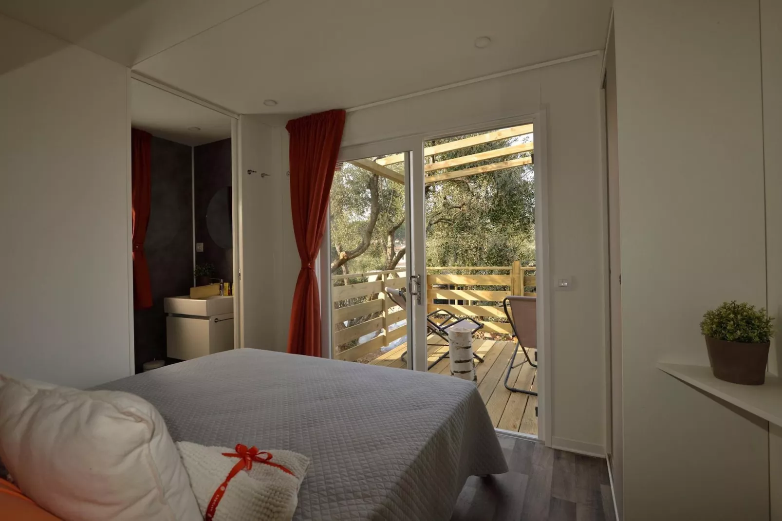 Caravan park della Colombaia, Padenghe sul Garda-CM Top Hill-Bedroom