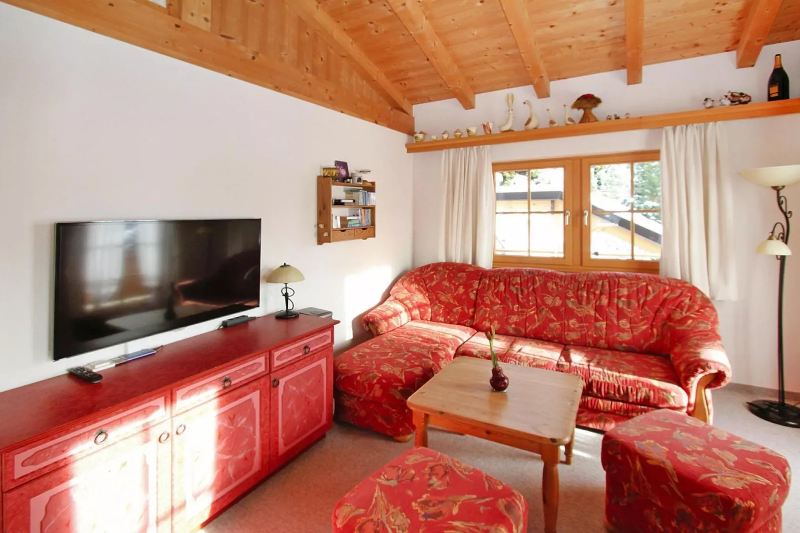 Chalet Verialta-Exterior summer