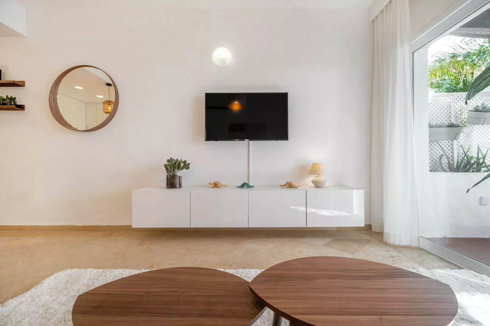 Costalita-Living room