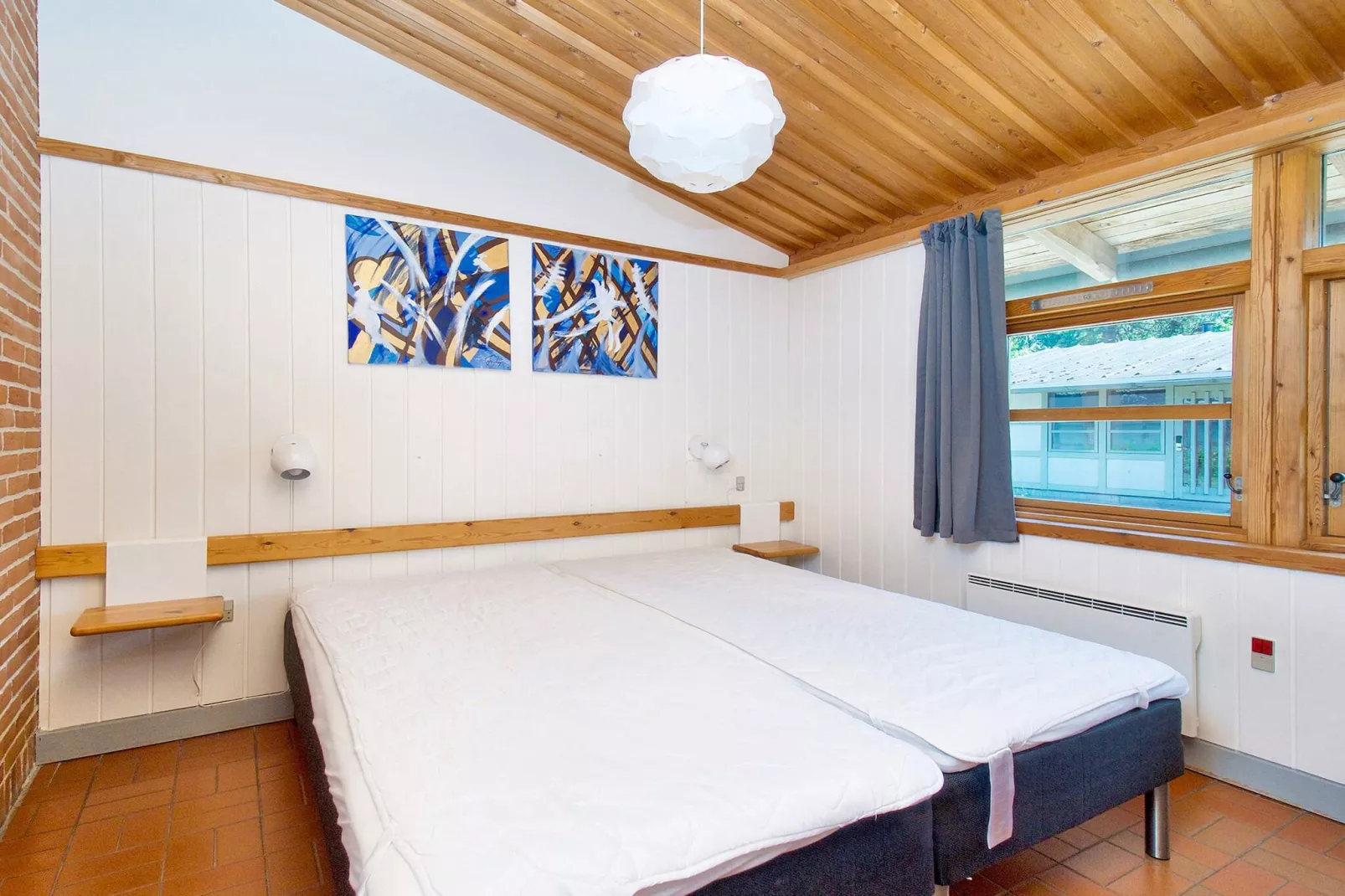 1 bad m/havkig Standard-Indoor