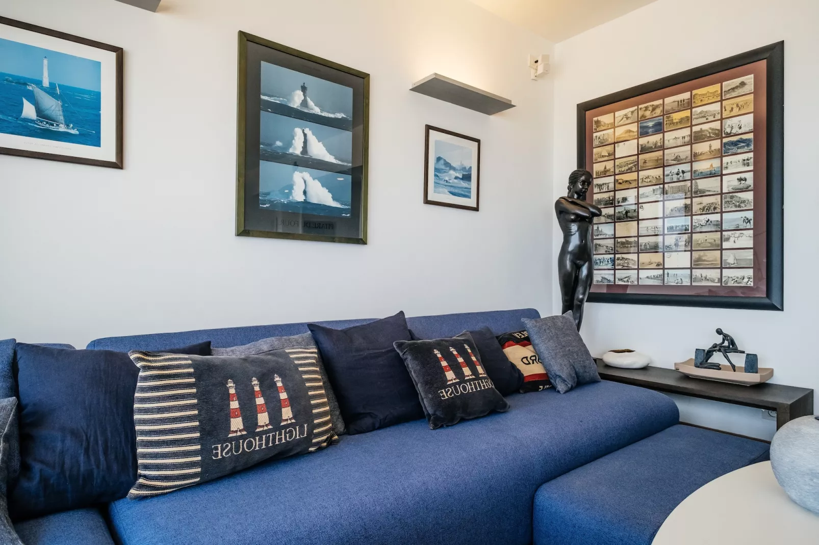Las palmas 501-Living room