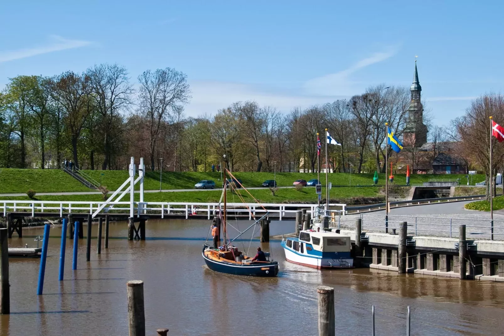 Ferienwohnung De ole Krabbenfischer Tönning-Vue sur l'eau